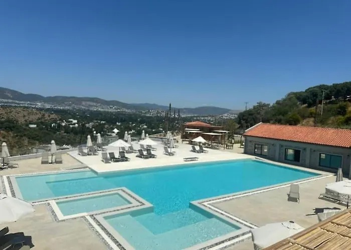 Duplex In Bitez Opposite Aktur Near The Sea *