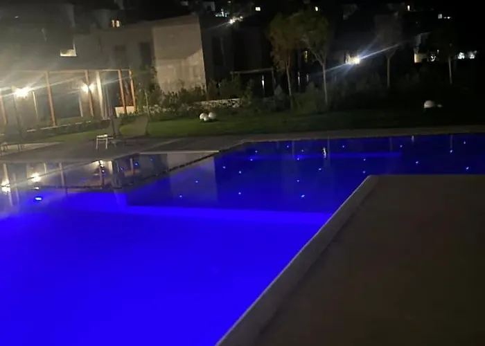 Villa Duplex In Bitez Opposite Aktur Near The Sea *