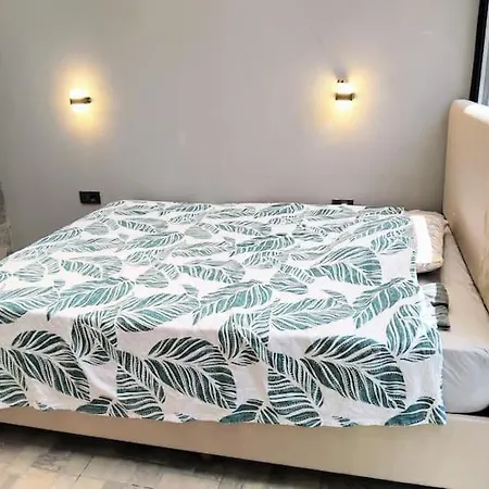 فيلة Duplex In Bitez Opposite Aktur Near The Sea