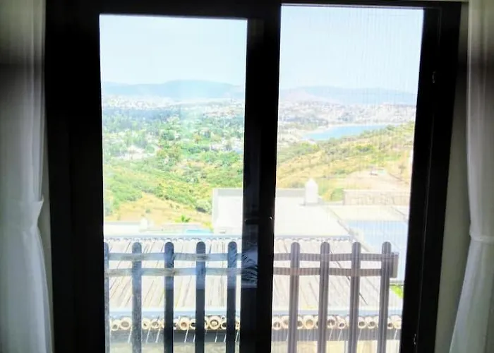 Duplex In Bitez Opposite Aktur Near The Sea *