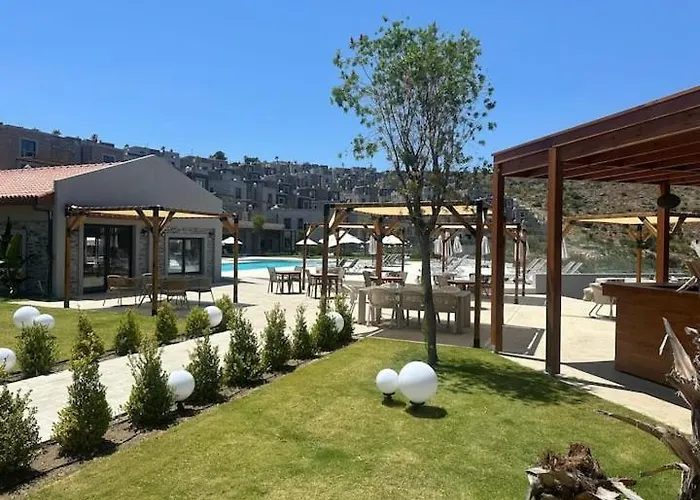 Duplex In Bitez Opposite Aktur Near The Sea فيلة بودروم